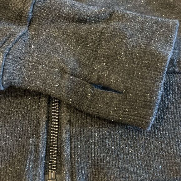 Lululemon Women’s Grey Glitter Cuddle Up Jacket/Sweatshirt Zip-up, Size 8 - Picture 5 of 8